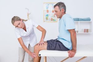 why-physical-therapy-may-be-more-effective-than-knee-surgery