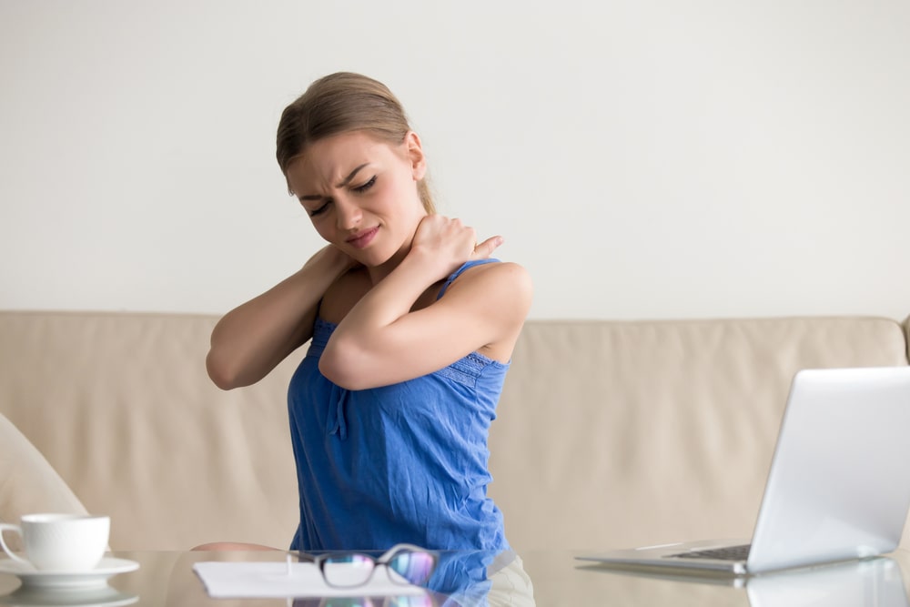 Shoulder Blade Pain Symptoms Causes Treatment In AICA Jonesboro